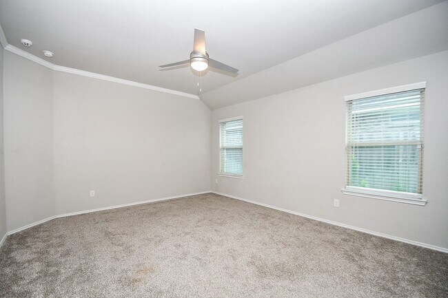 Building Photo - 9316 Colonial Bent Pl