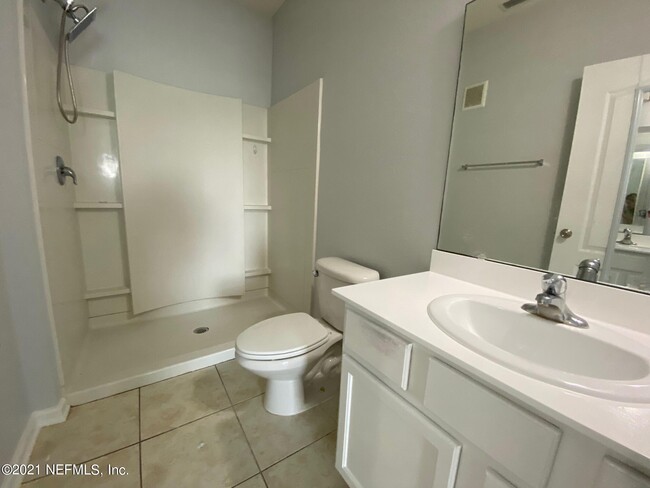 Building Photo - 4908 Key Lime Dr