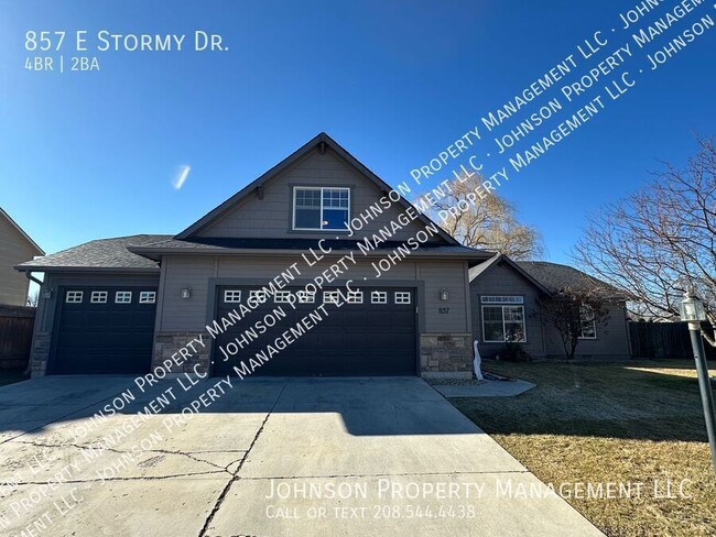 Primary Photo - Spacious 4-Bedroom Home with Bonus Room, 3...