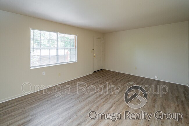 Building Photo - 2020 High School Rd