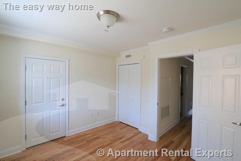 Building Photo - 55 Langdon St