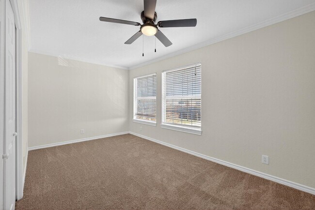 Building Photo - 1221 Cedar Post Ln