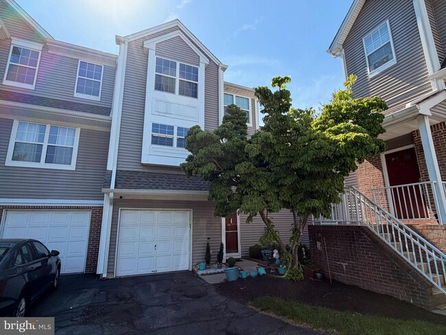 Building Photo - 45 Ketley Pl