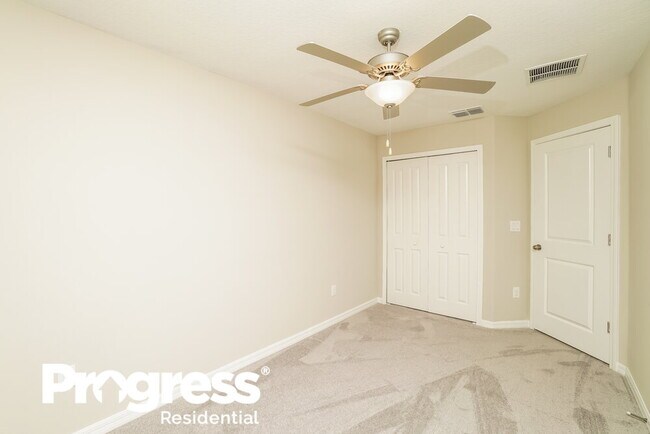 Building Photo - 8460 Houndstooth Enclave Dr