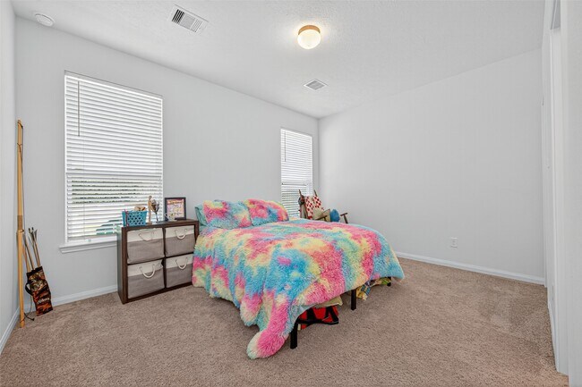 Building Photo - 22435 Hawberry Blossom Ln