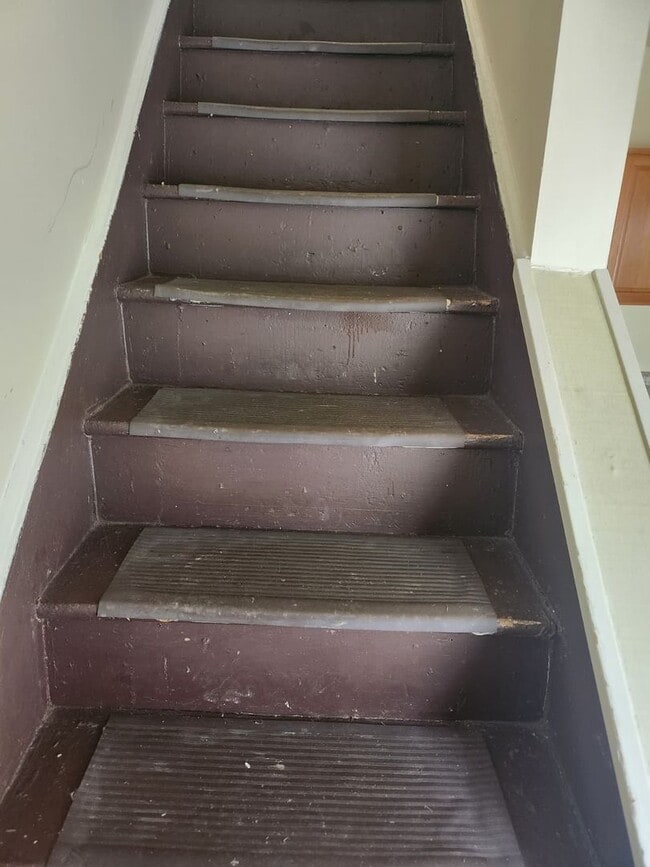 Building Photo - 413-415 N. 6th Avenue