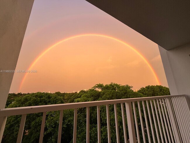 Building Photo - 1701 Washington St