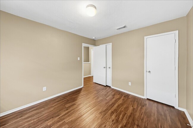 Building Photo - 12702 Rio Quatro Dr