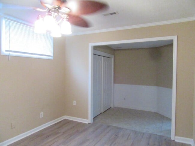 Building Photo - 1450 Turkey Ridge Rd