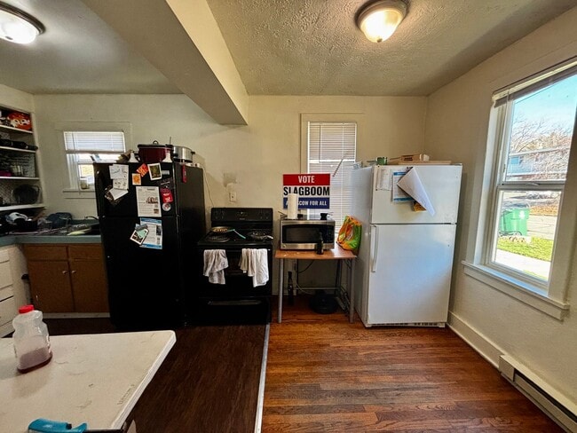 Building Photo - 617 S Jefferson St