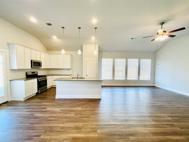 Building Photo - 216 Catalina Cove Dr