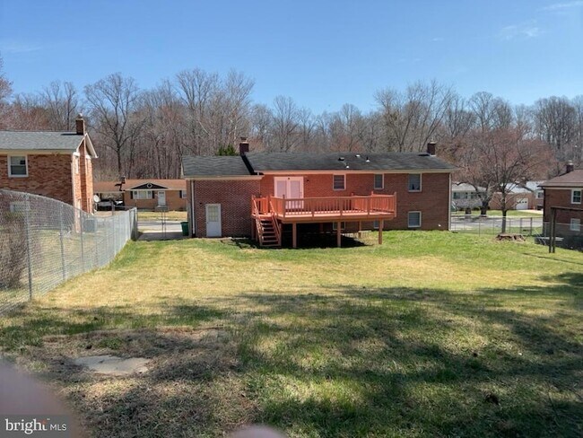 Building Photo - 6920 Groveton Dr