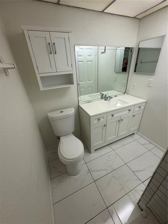 Building Photo - 3300 Fox Chase Cir