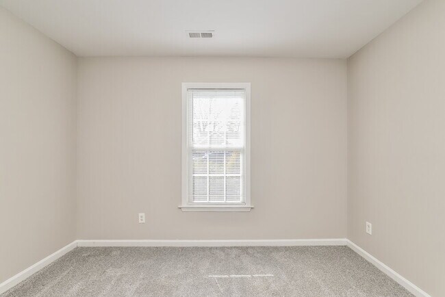 Building Photo - 2459 Joshua Ln