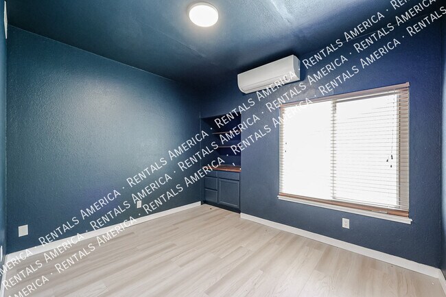 Building Photo - 4611 W Milky Way