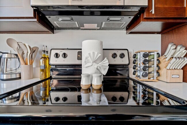 Building Photo - 826 N Broad St