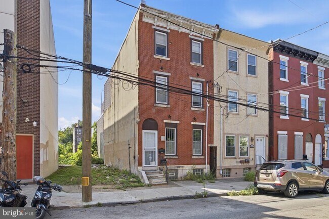 Building Photo - 1610 Willington St