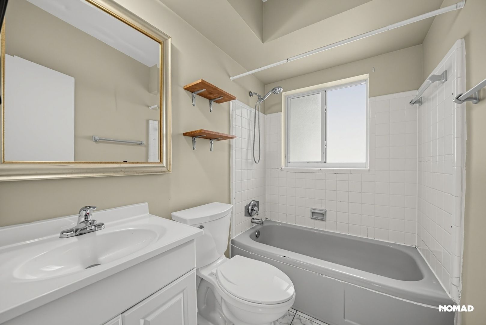 Building Photo - 235 Cherrywood Dr