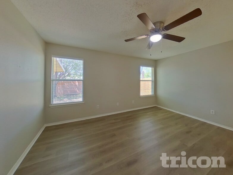 Building Photo - 9621 Manassas Rd