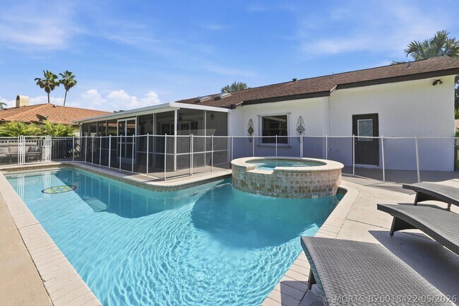 Building Photo - 13684 Exotica Ln