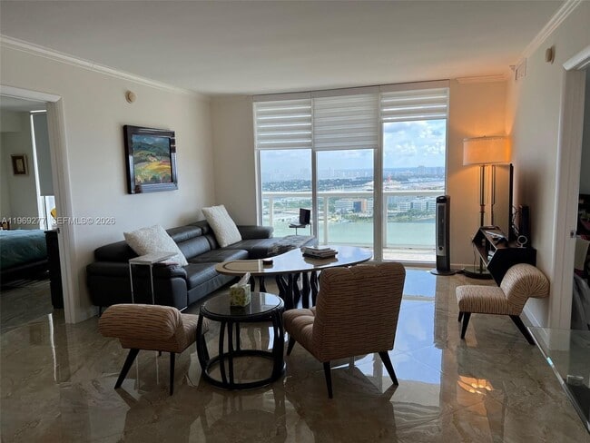 Building Photo - 50 Biscayne Blvd