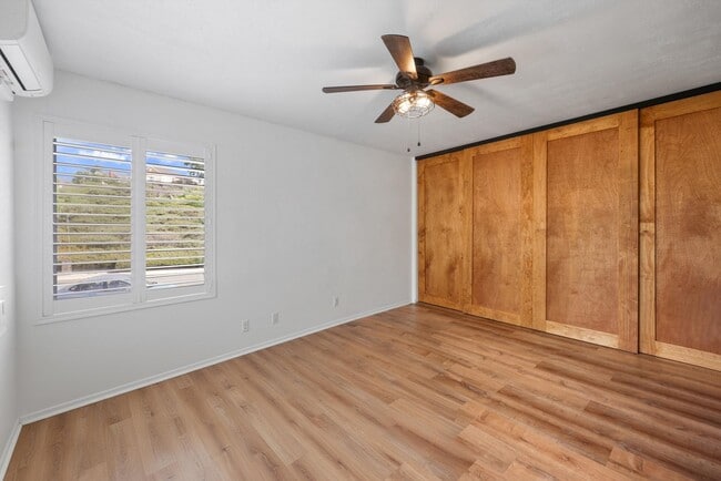 Building Photo - beautifully upgraded 2-bedroom, 1-bath condo in the highly desirable Bench Mark Villas Community