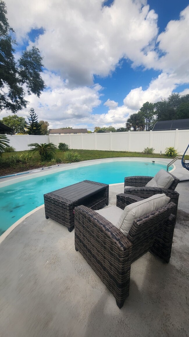 Building Photo - 2905 Autumnwood Trail