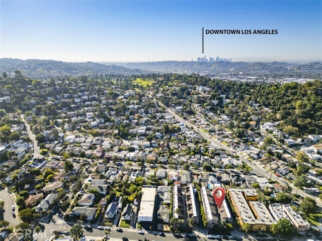 Building Photo - 1116 E Palmer Ave