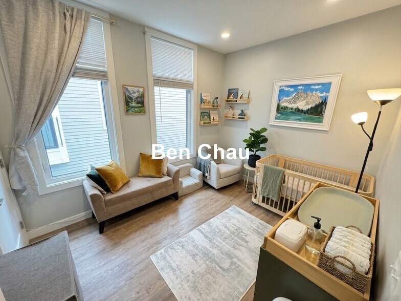 Building Photo - 44 Medford St