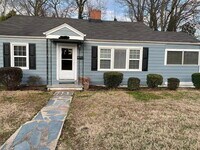 Building Photo - 3 bed and 2 bath home