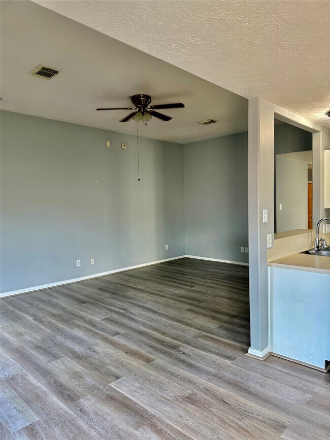 Building Photo - 6506 Beeston Hill Dr
