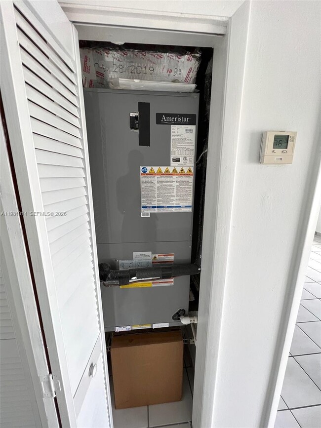 Building Photo - 1615 Meridian Ave