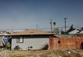 Primary Photo - 3143 E Clay Ave