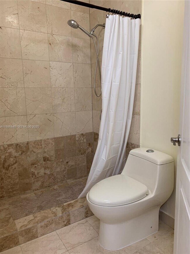 Building Photo - 14179 SW 126th Pl