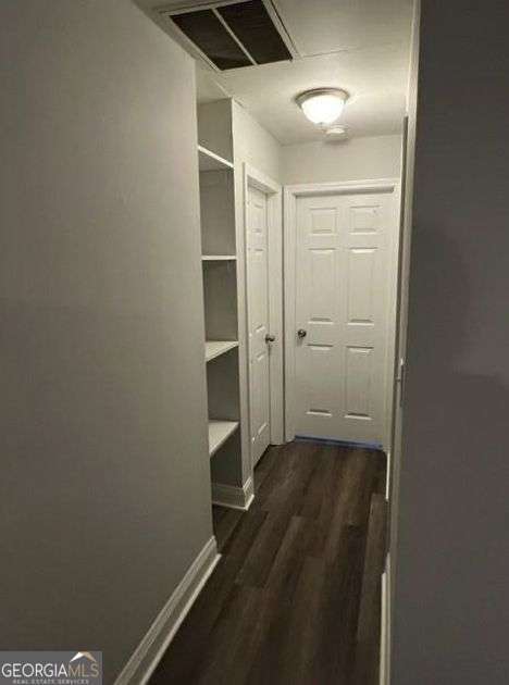 Building Photo - 600 Valley Hill Rd SE