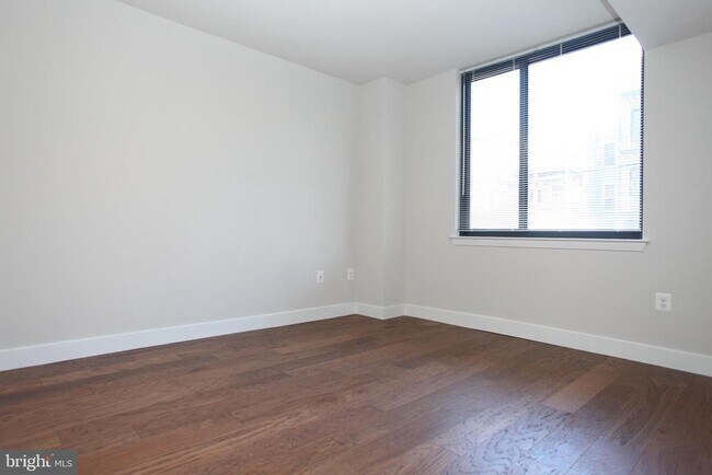 Primary Photo - 50 Florida Ave NW