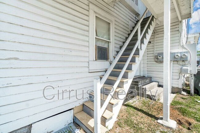 Building Photo - 133 North St