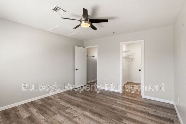 Building Photo - 840 E Turney Ave