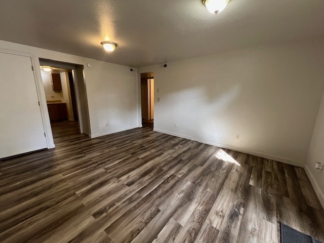 Building Photo - Renovated 1 bedroom in great location