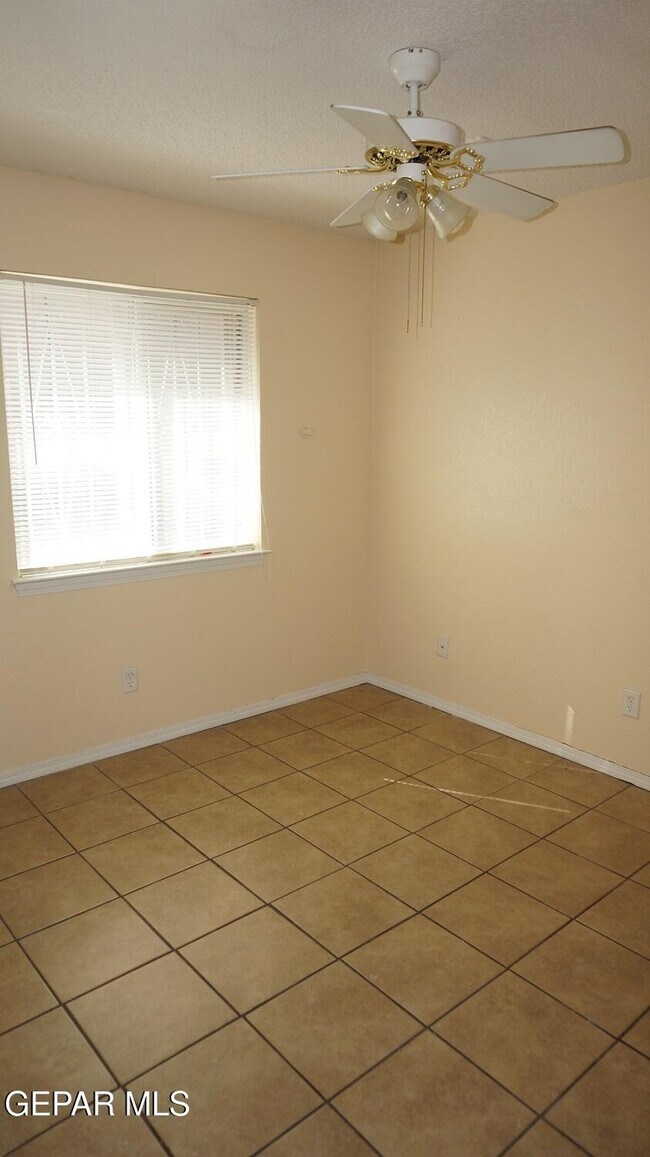 Building Photo - 11632 Gypsum Hills Cir