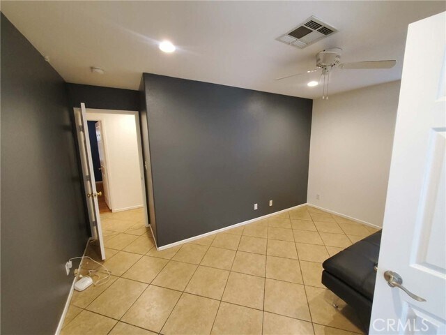 Building Photo - 13955 West Dr