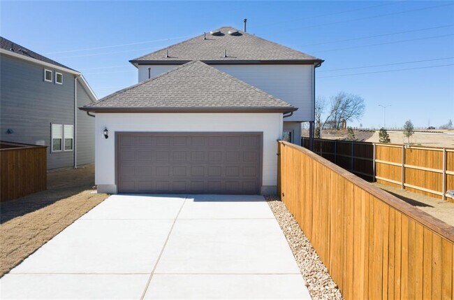 Building Photo - 103 Thurman Holt Rd