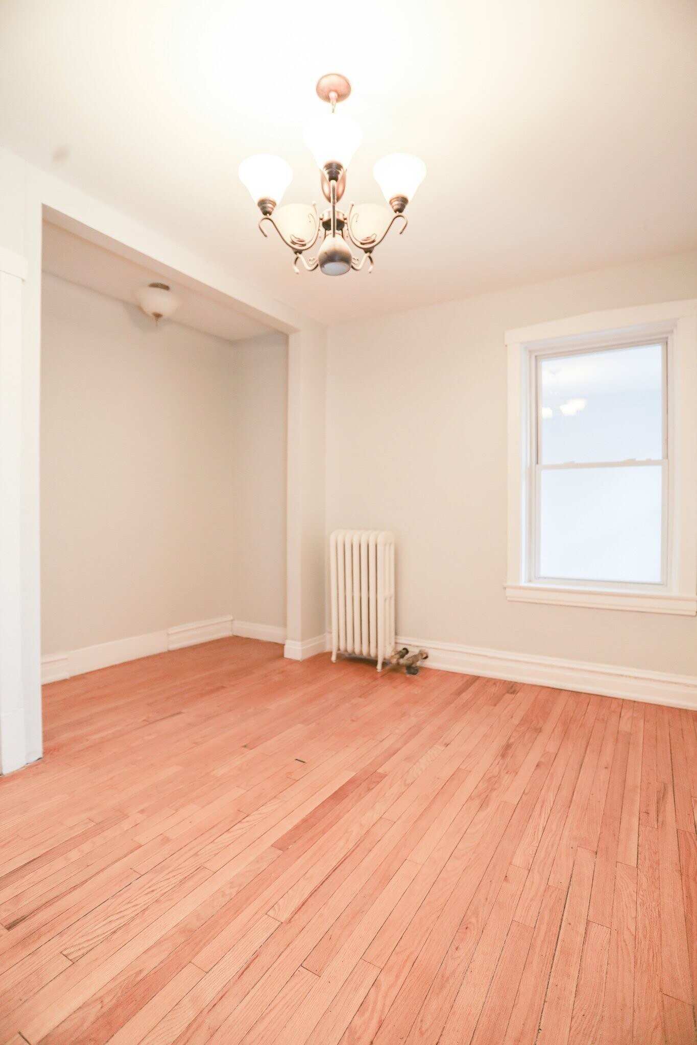 Building Photo - 5610 N Ashland Ave