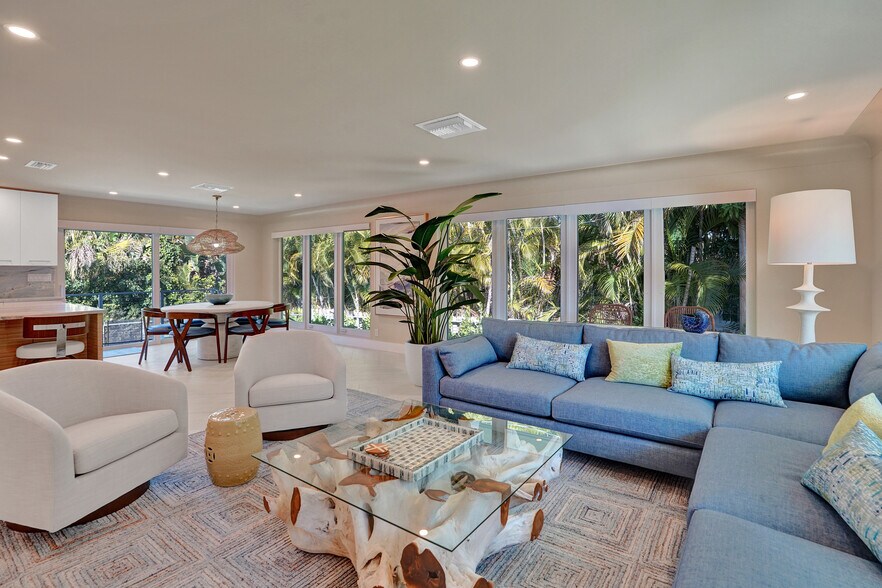 Natural Light Everywhere... - 1673 Bel Air Ave