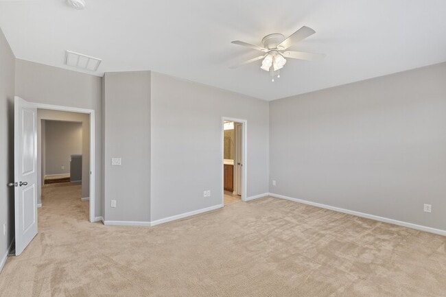 Building Photo - 1017 Fitchie Pl