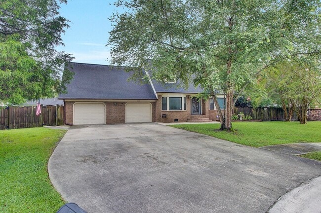 Building Photo - 8000 Eberly Ave