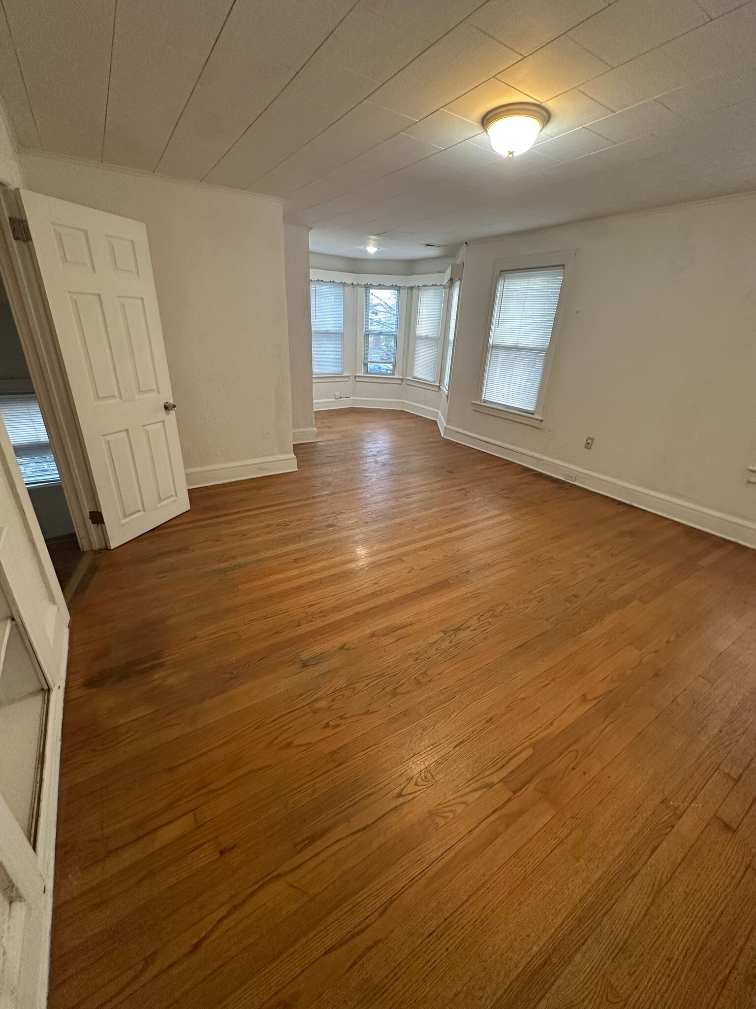 Building Photo - 212 Jackson Ave