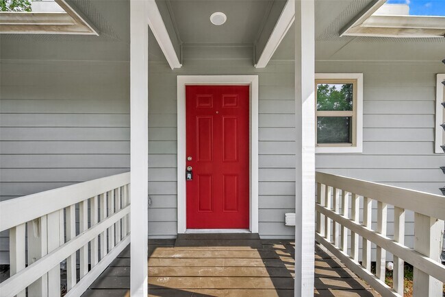 Building Photo - 6928 Apache St