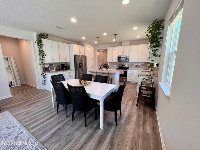 Building Photo - 2274 Lincoln Sendero Trail