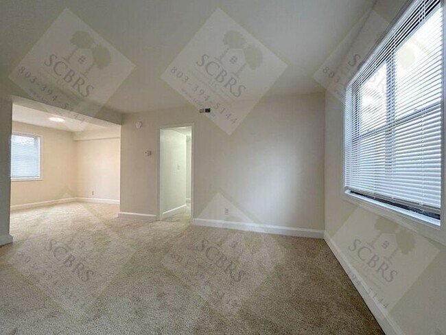 Building Photo - $200 off 1st Months' Rent - Hampton Hills 2 Bedroom, 1 Bath Condo